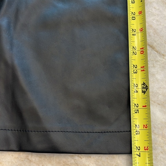 NEW Blank‎ NYC | Baxter Ribcage High Rise Vegan Leather Jeans | Black  | Size 26 - Picture 5 of 14